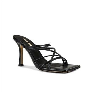 Alias Mae brand new black strappy mule
